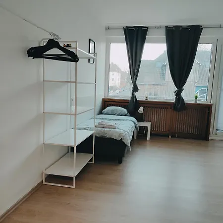 Appartamento Monteur-ferien-messewohnung 6 Personen 2 Og *
