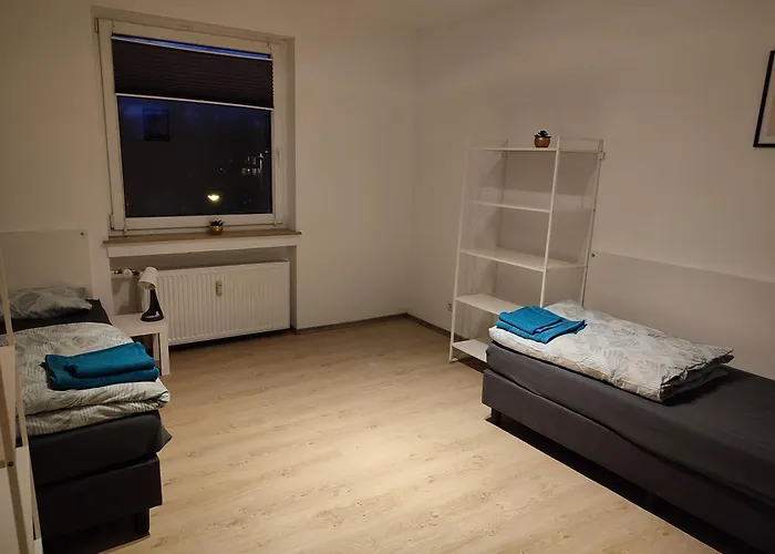 Monteur-ferien-messewohnung 6 Personen 2 Og * Mettmann